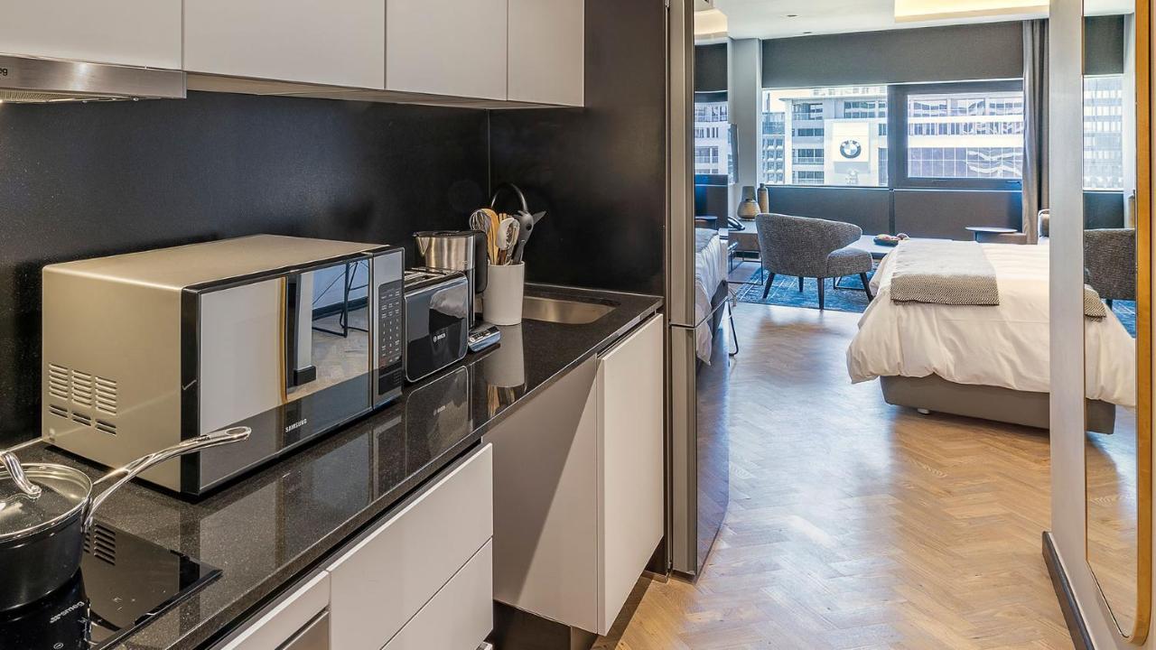 THE ONYX APARTMENT HOTEL BY NEWMARK CAPE TOWN